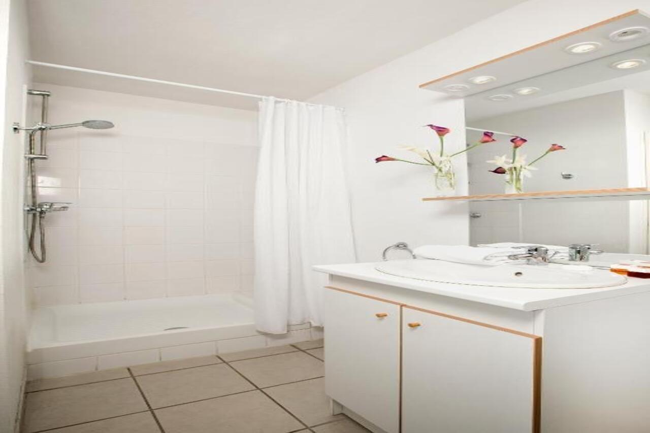 Sejours & Affaires Caen Le Clos Beaumois Luaran gambar