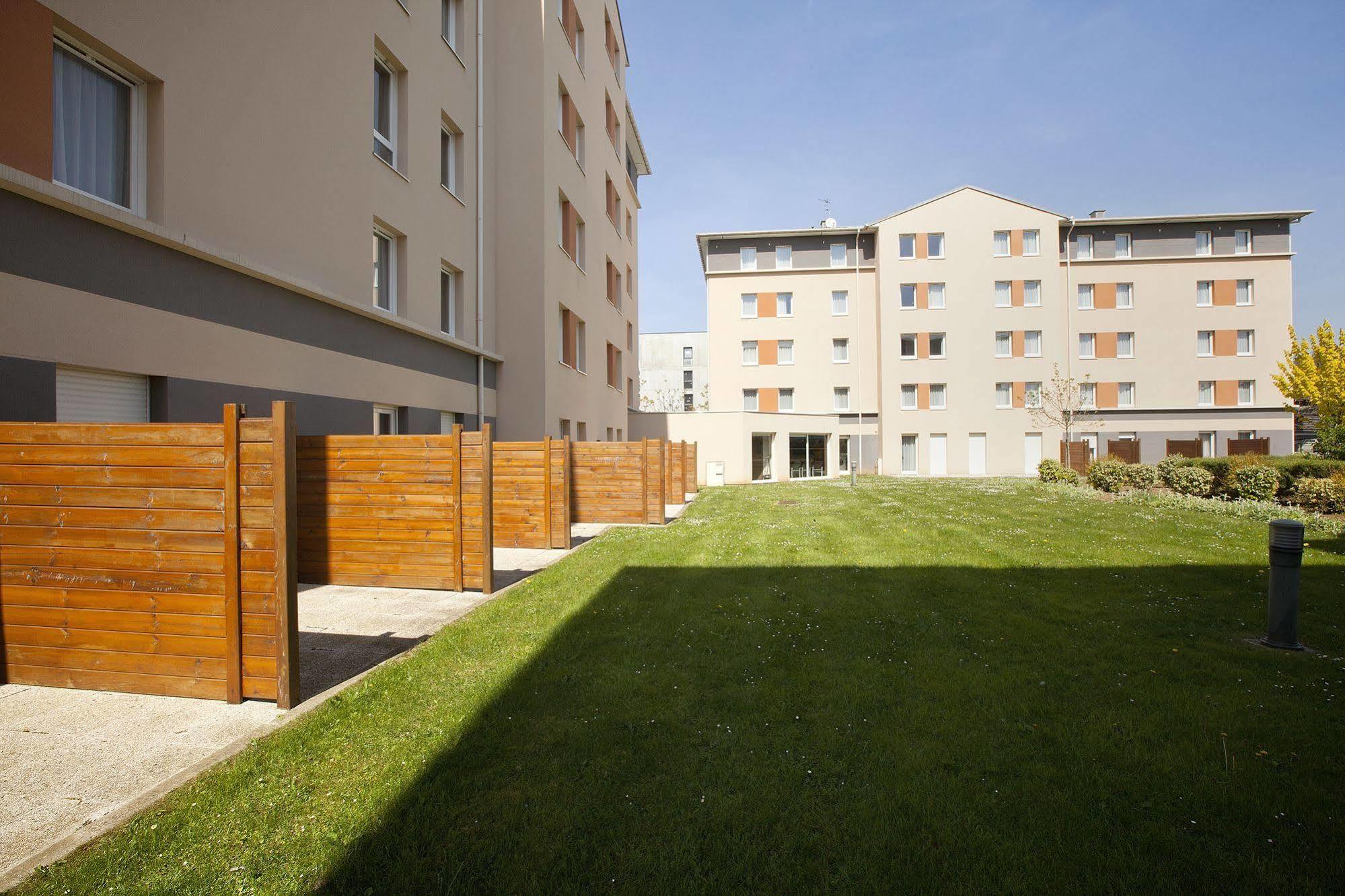 Sejours & Affaires Caen Le Clos Beaumois Luaran gambar