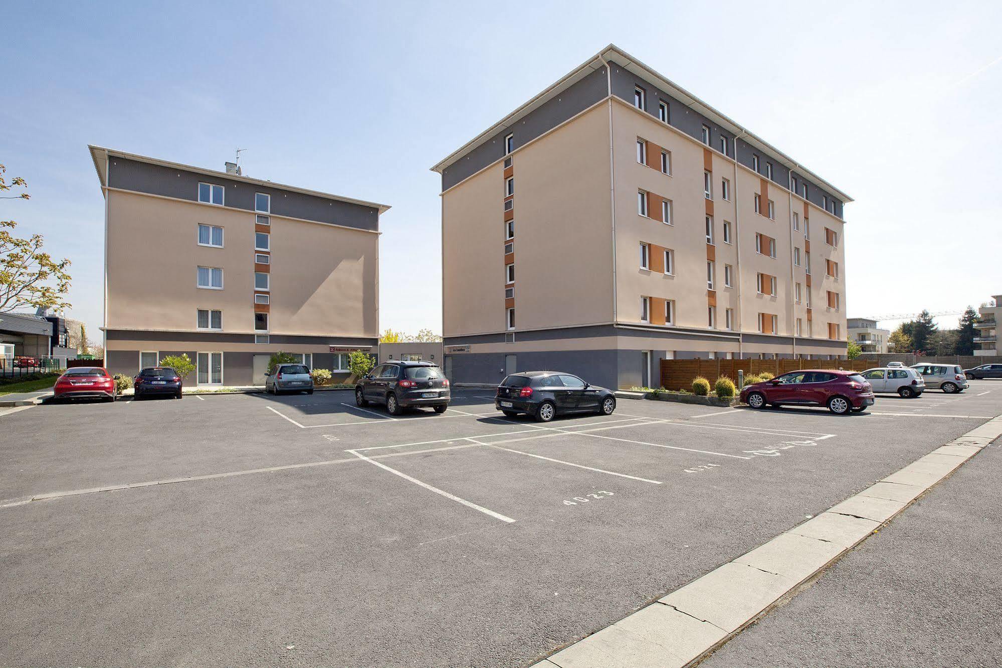 Sejours & Affaires Caen Le Clos Beaumois Luaran gambar