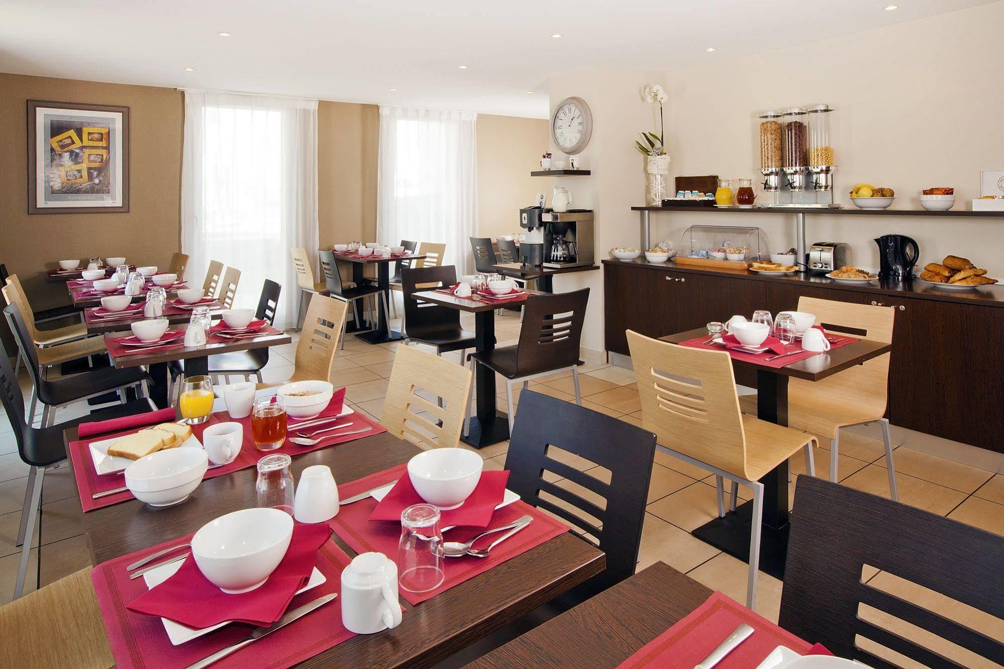 Sejours & Affaires Caen Le Clos Beaumois Luaran gambar