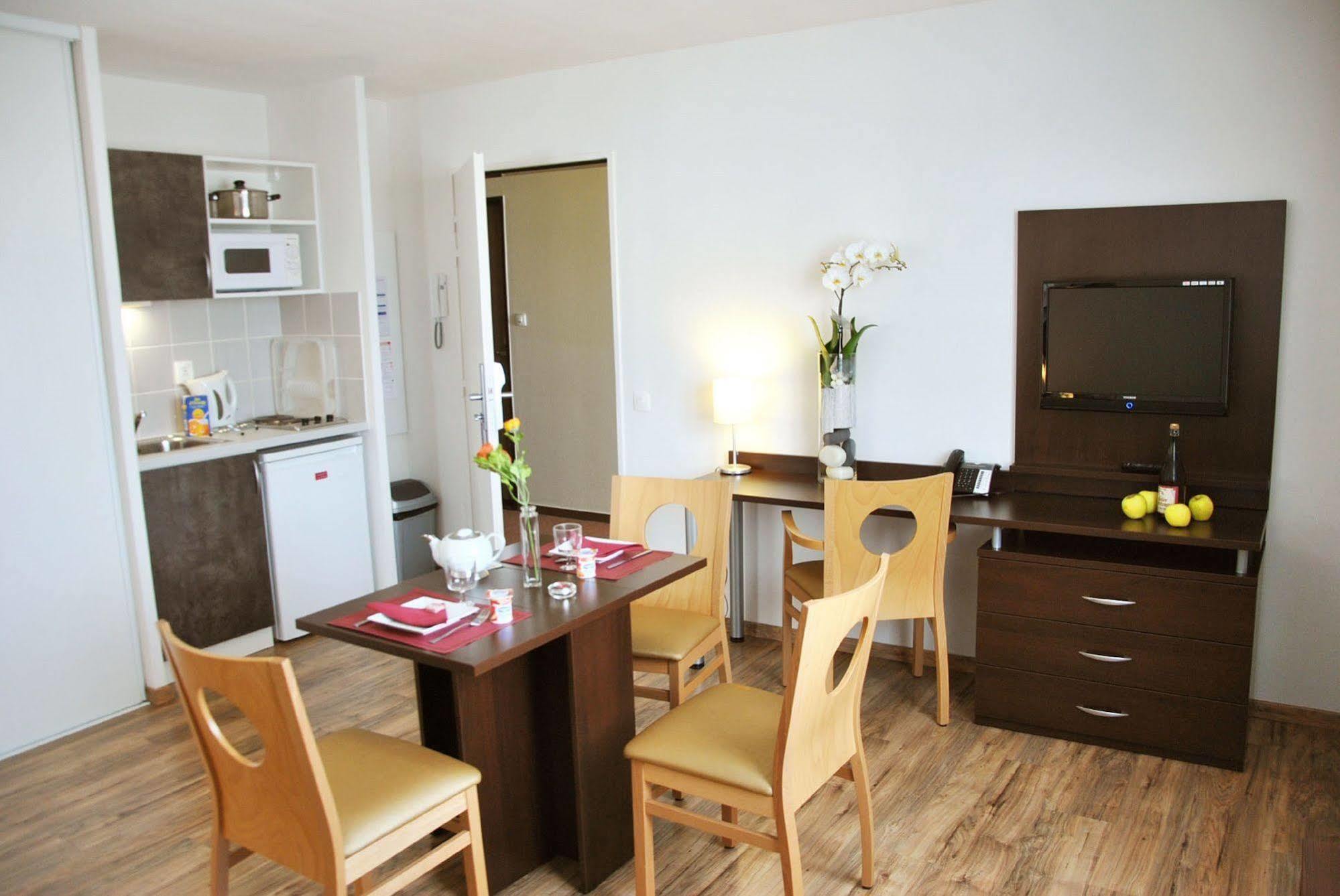 Sejours & Affaires Caen Le Clos Beaumois Luaran gambar