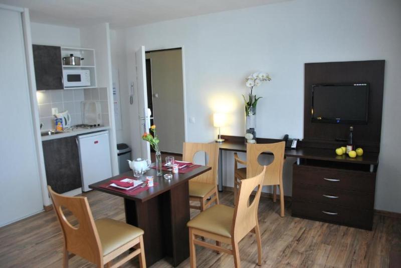 Sejours & Affaires Caen Le Clos Beaumois Luaran gambar
